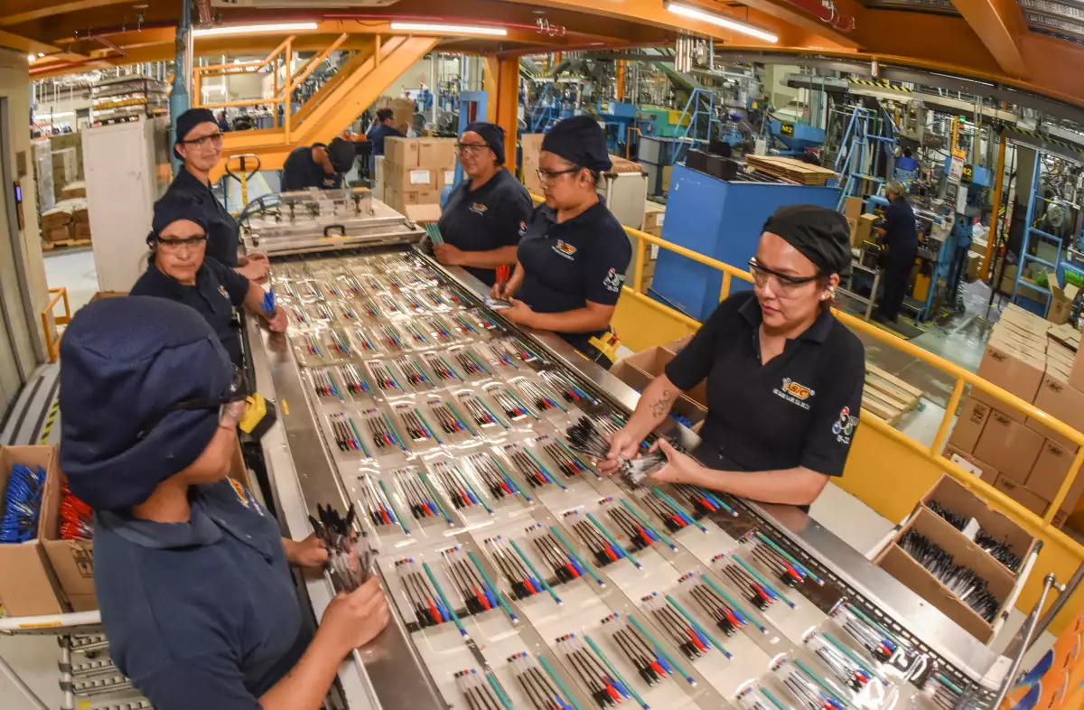 La fábrica de BiC en Cuautitlán Izcalli produce ocho millones de productos por día.