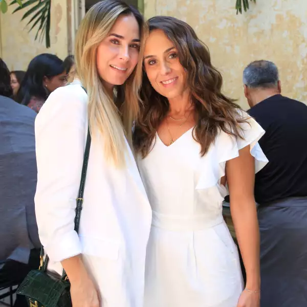 Paulina Lefaure y Gaby Álvarez