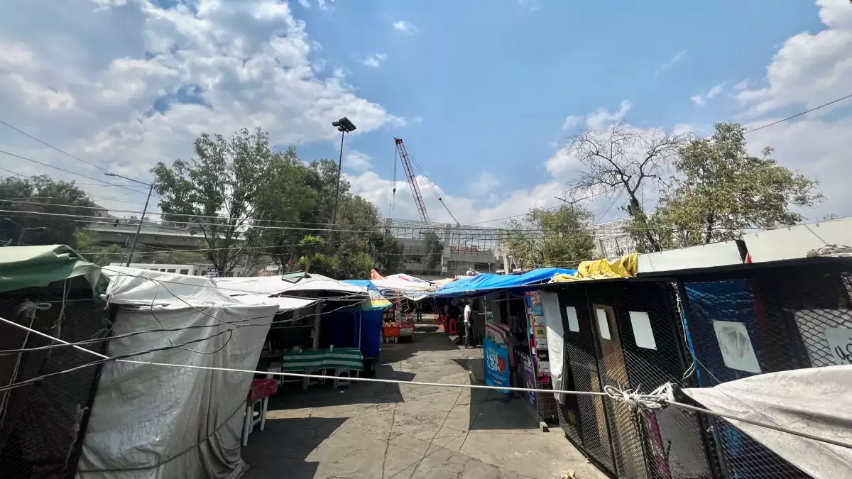 Nueva estación Observatorio en construcción