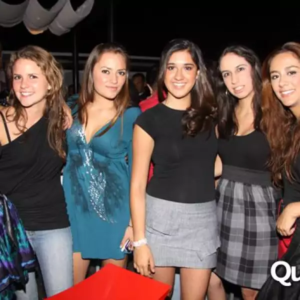 Daniela Martínez,Fernanda Aspe,Caro Escobar,María Balconi,Isabel Muñoz,Raquel Villela