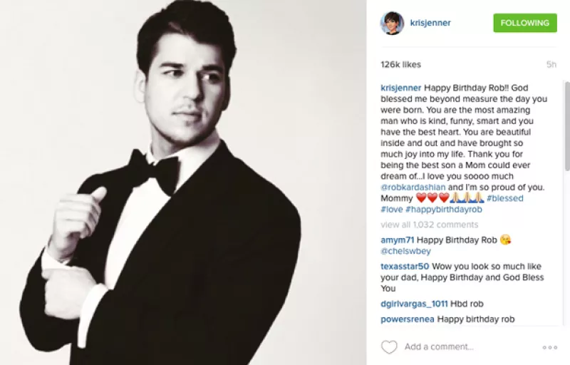 La matriarca del clan se puso muy emotiva en el mensaje que escribió en Instagram para su único hijo hombre, quien desde hace varios años vive una crisis personal.