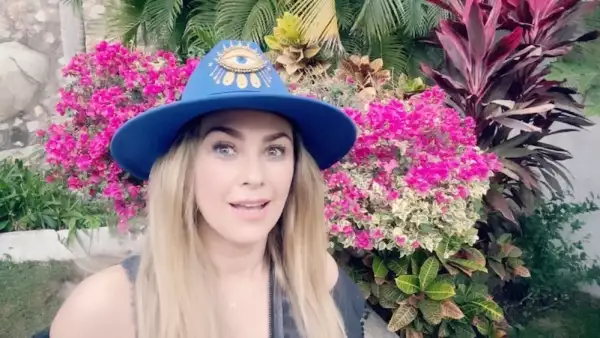 aracely-arambula.jpeg