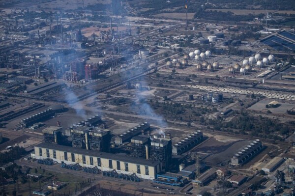 MEXICO-OIL-PEMEX-FUEL-THEFT-SECURITY