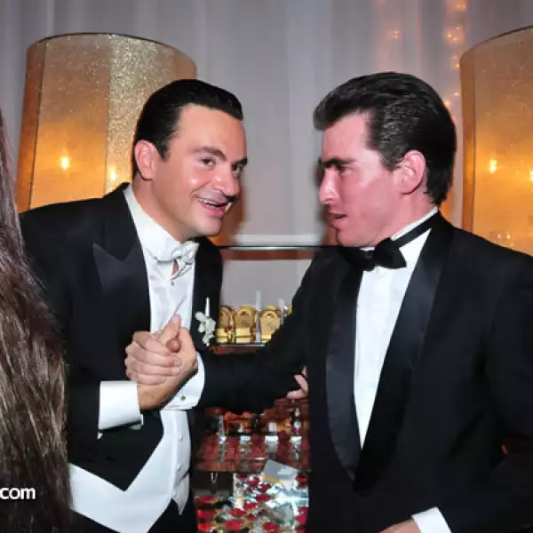 Mauricio Vega,Julio Azcárraga