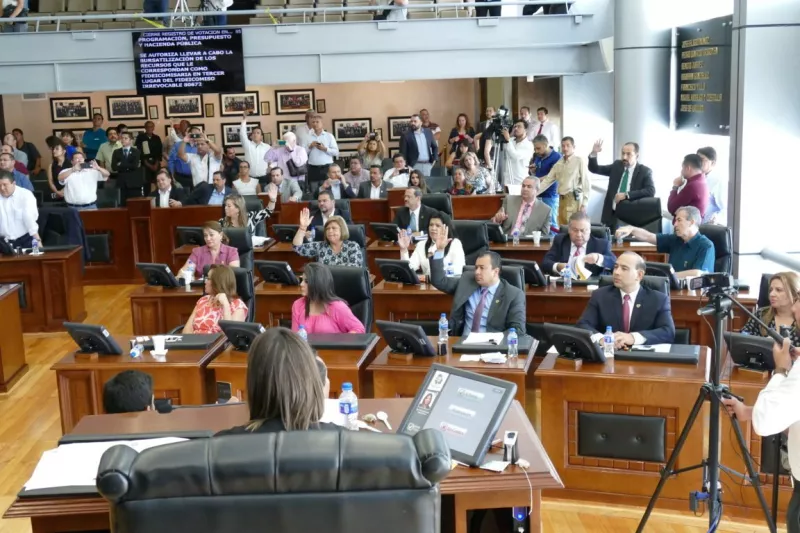 La iniciativa contó con el respaldo de la mayoría de los diputados en el Congreso local. 