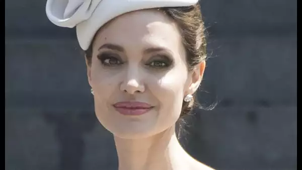 Angelina Jolie
