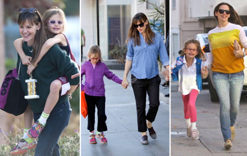 Jen y su hija se visten bastante parecido.