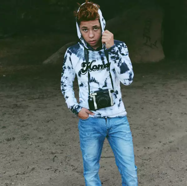 El joven Youtuber tiene apenas 15 años.