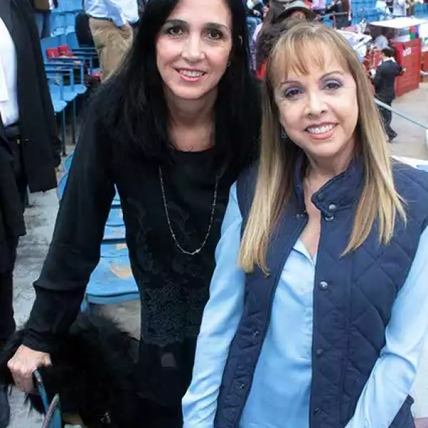 Araceli Olvera y Beatriz Herrerías