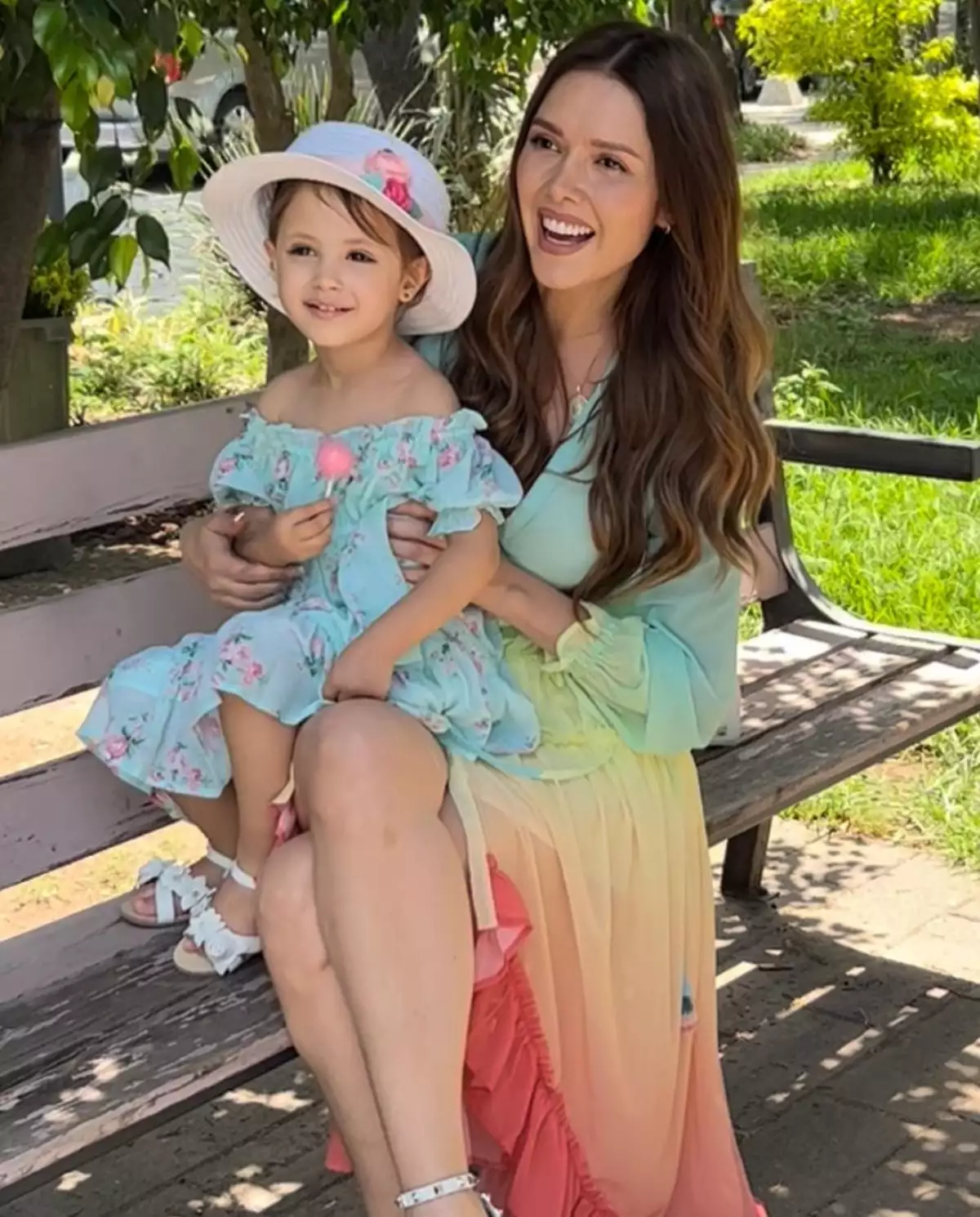 marlene-favela-y-su-hija-bella.jpg