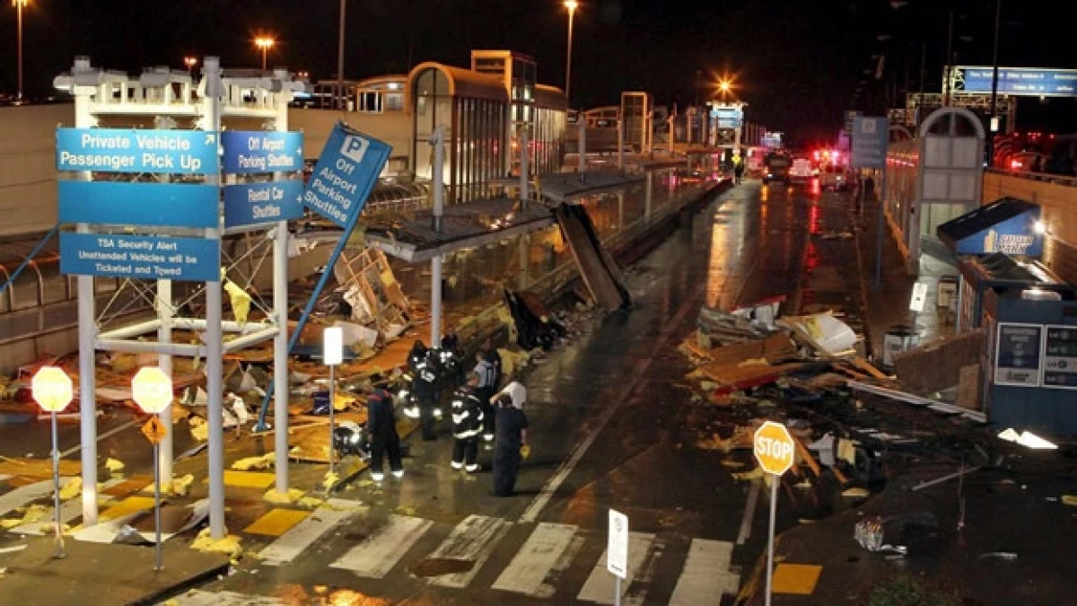 tornado causa daños en el aeropuerto de missouri