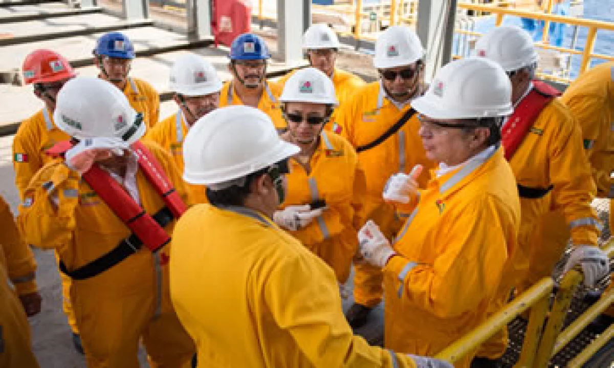 El ajuste al presupuesto de Pemex asciende a 62,000 millones de pesos. (Foto: Cuartoscuro)