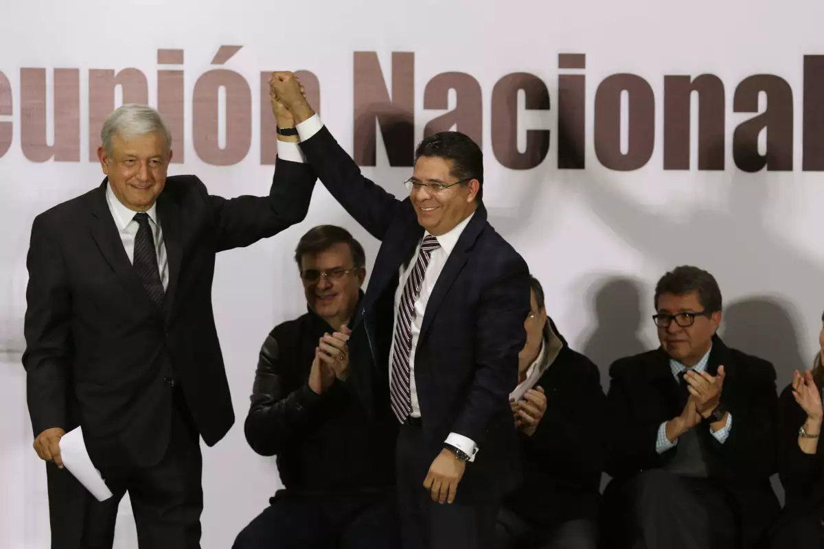 AMLO y Rabindranath