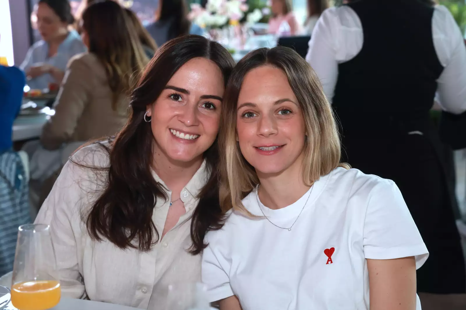 Mariana Gómez Porraz y Daniela Cvetic 