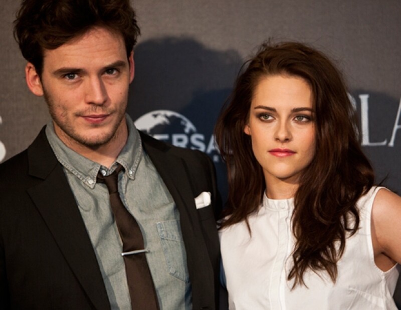Sam Claflin y Kristen Stewart. La actriz se mostró en todo momento relajada y muy divertida.
