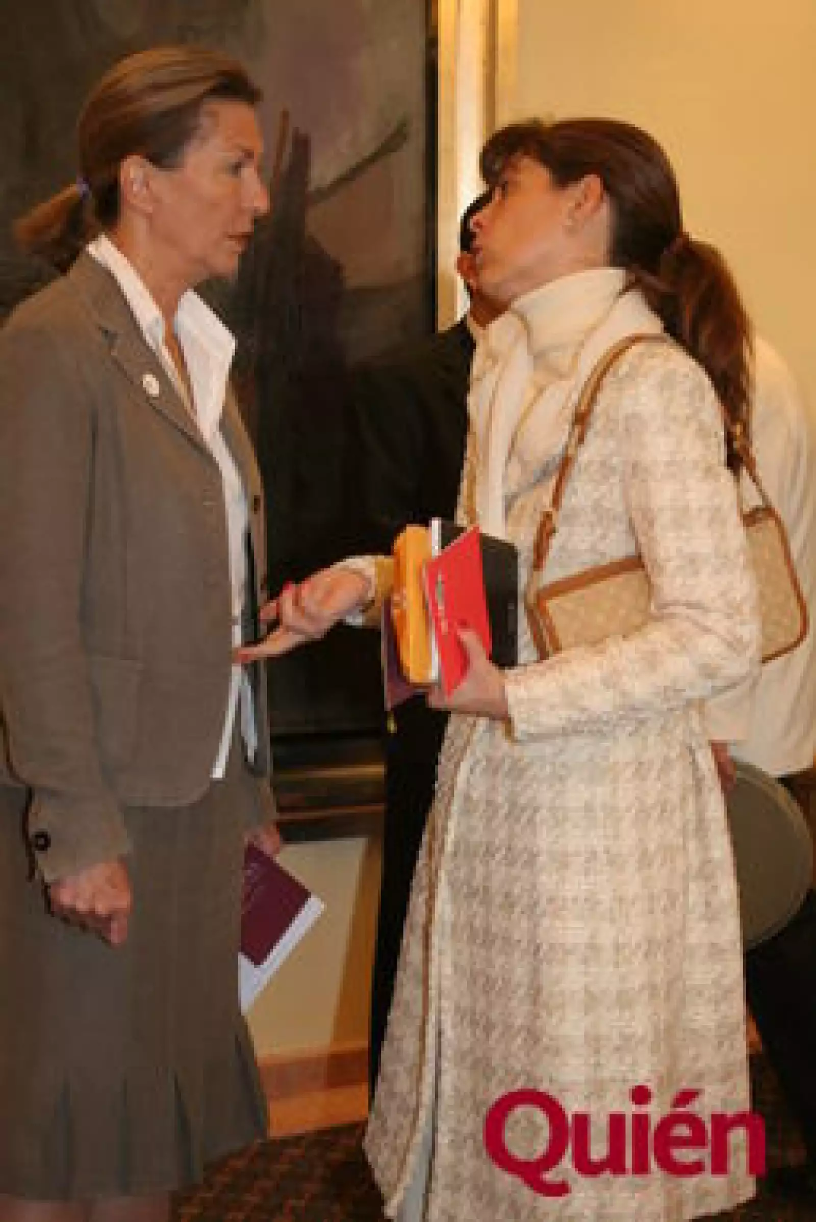 Marie Therese Arango, Fernanda Suarez