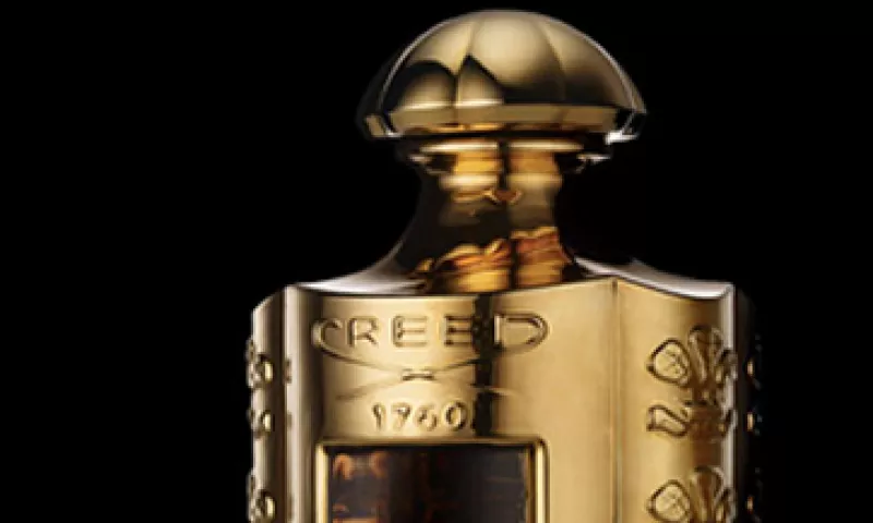 Neiman Marcus ofrece una fragancia personalizada en un frasco bañado en oro. (Foto: Tomada de neimanmarcus.com)