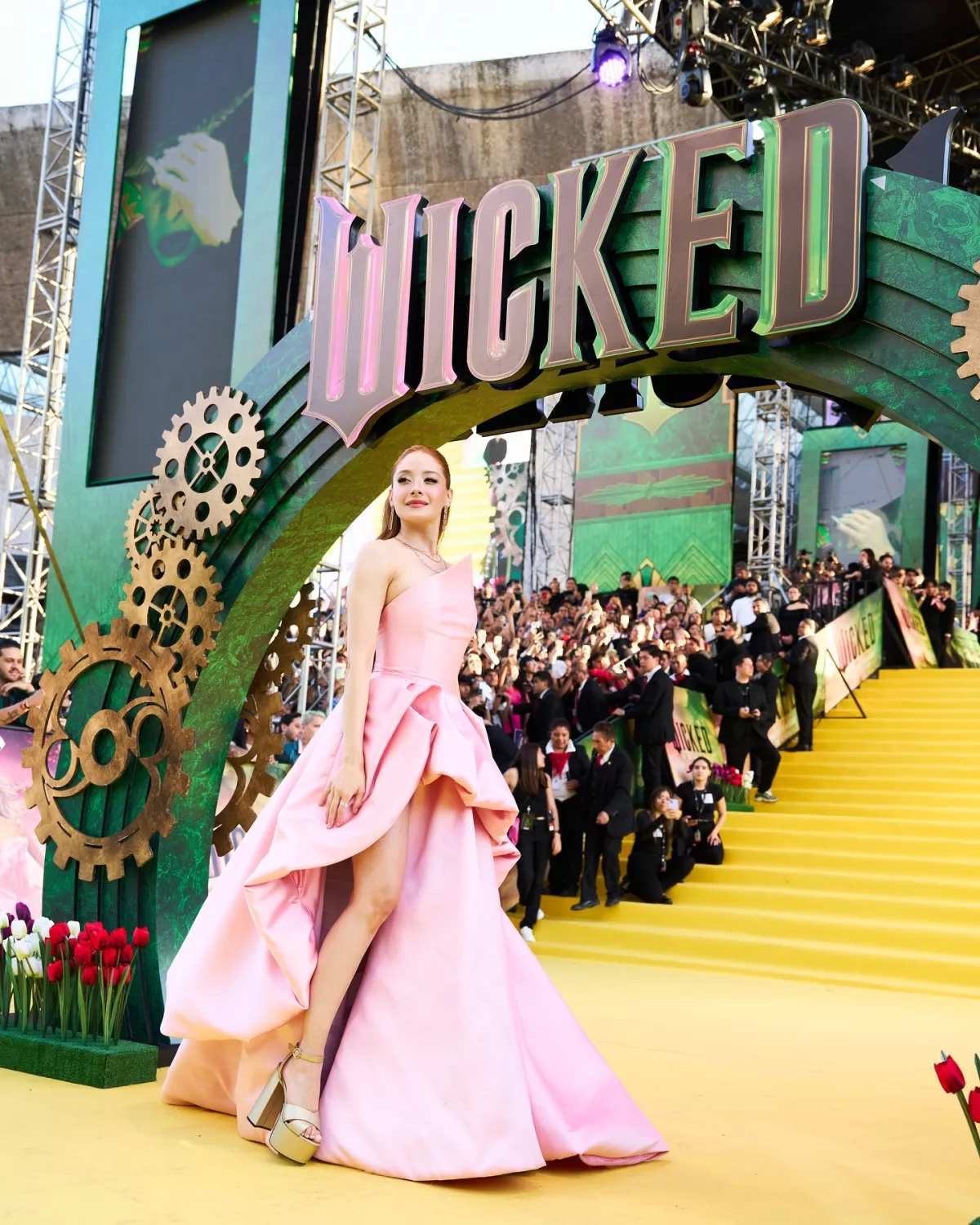 Ceci-Vero-Díaz-wicked.jpg