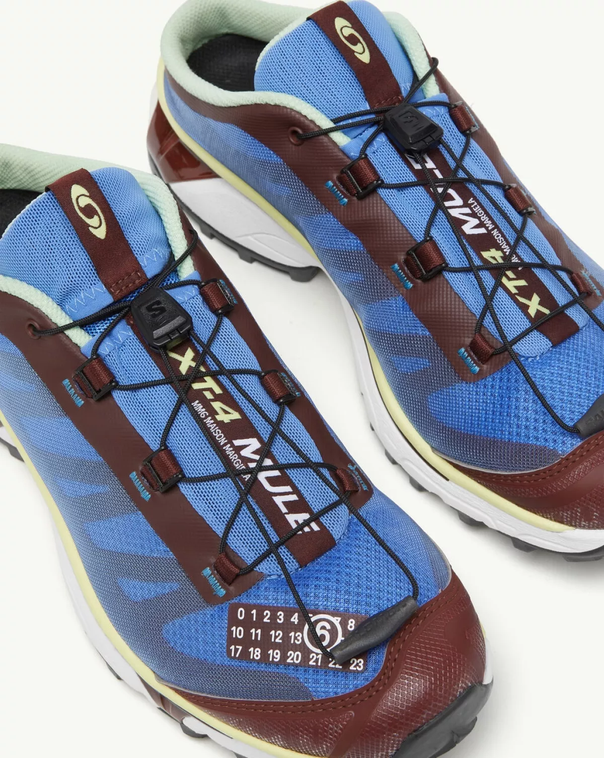 Tenis como azules(1).jpg