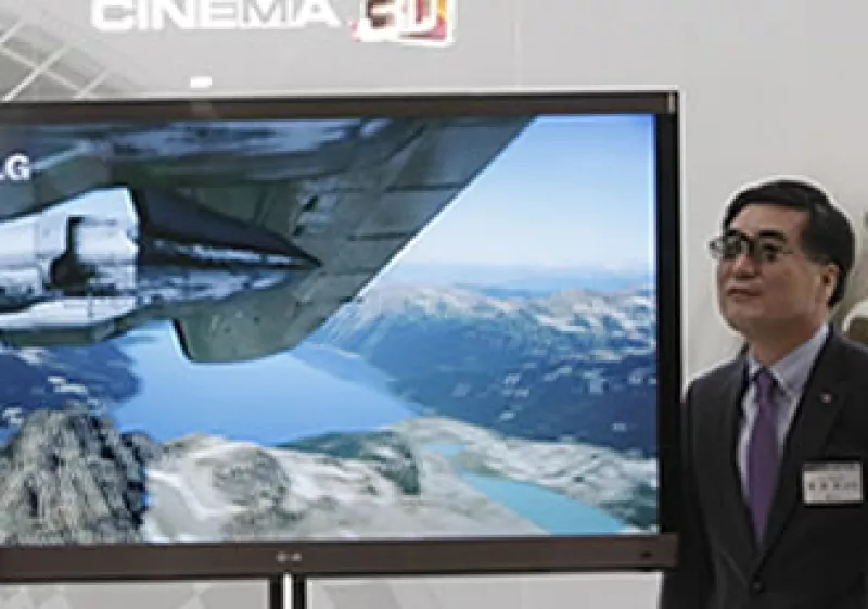 una televisión 3D de 42 pulgadas vale en piso entre 32,000 a 36,000 pesos. (Foto: AP)