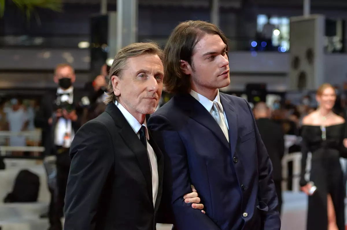 Tim Roth y Michael Cormac