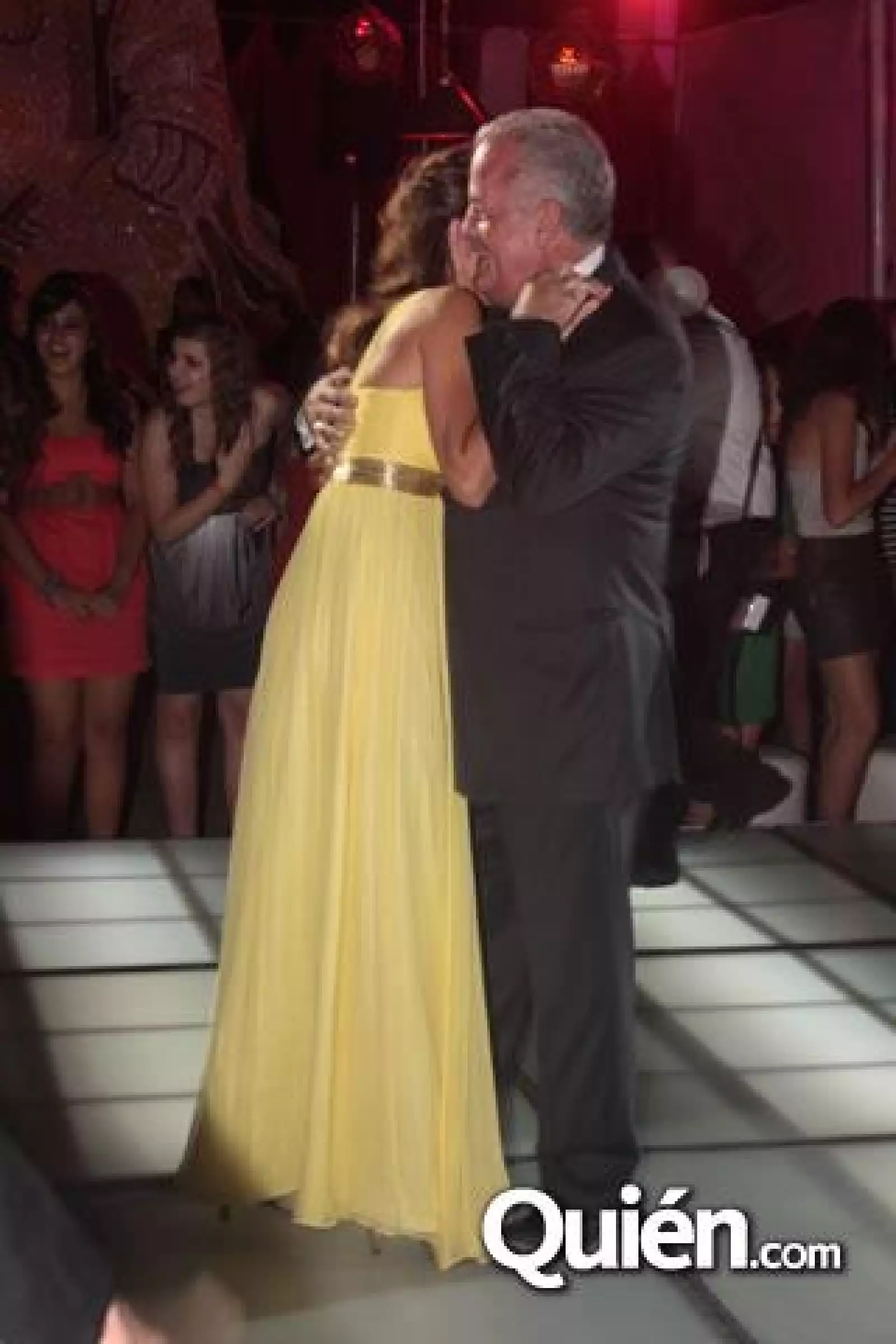 XV años de Alejandra Guerra Villa