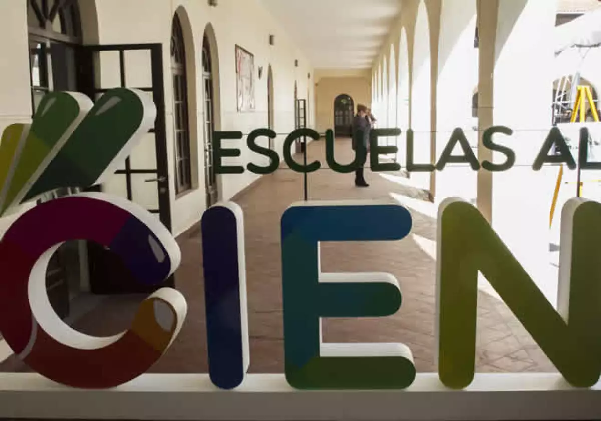 escuelas al cien