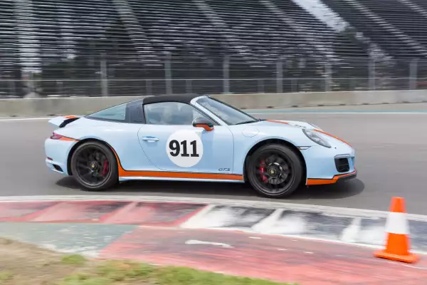 Porsche