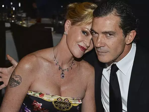 Melanie Griffith y Antonio Banderas dijeron haberse divorciado por mutuo acuerdo y en buenos términos.