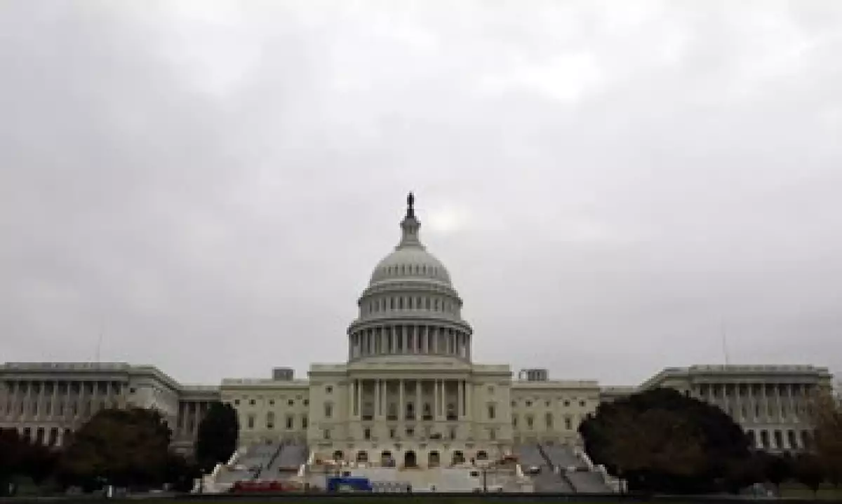 Se acaba el tiempo para que el Gobierno de EU eleve su límite de endeudamiento antes del plazo del martes.  (Foto: AP)