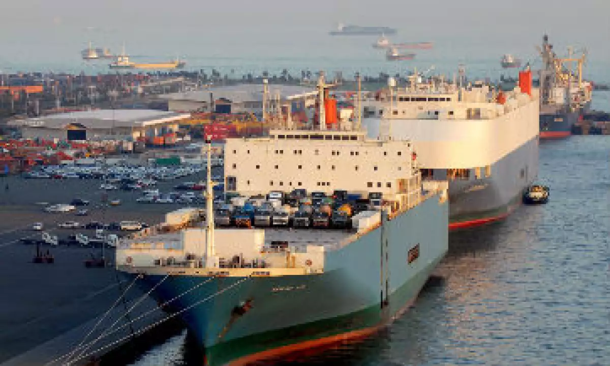 puerto mercantil Jap�n