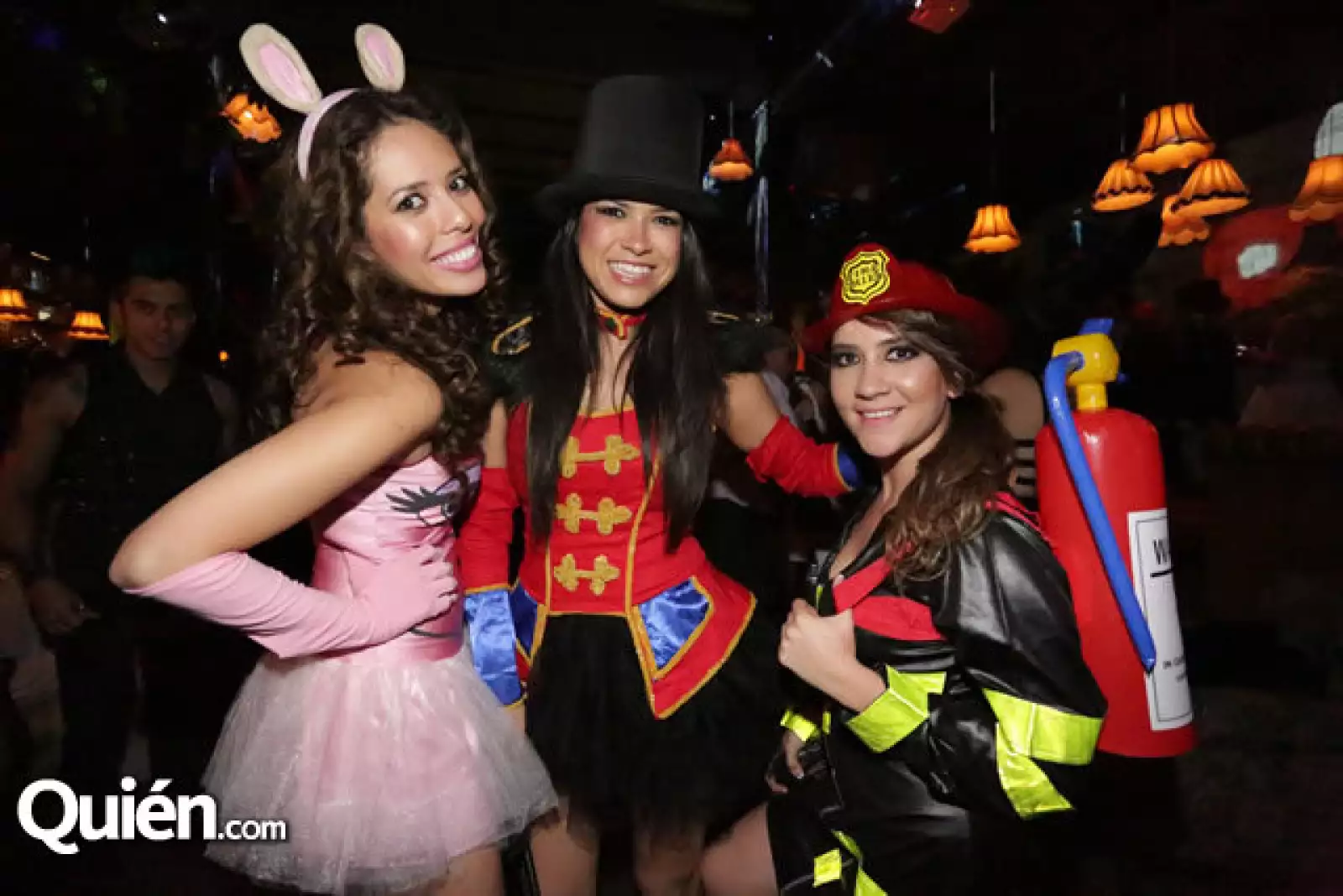 Montserrat Salazar,Liz Gómez,Adriana Haller
