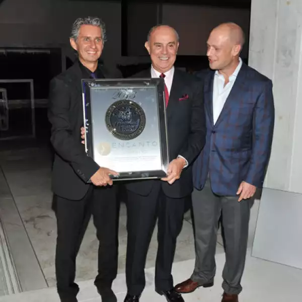Arq. Miguel Ángel Aragonés,Joseph Cinque