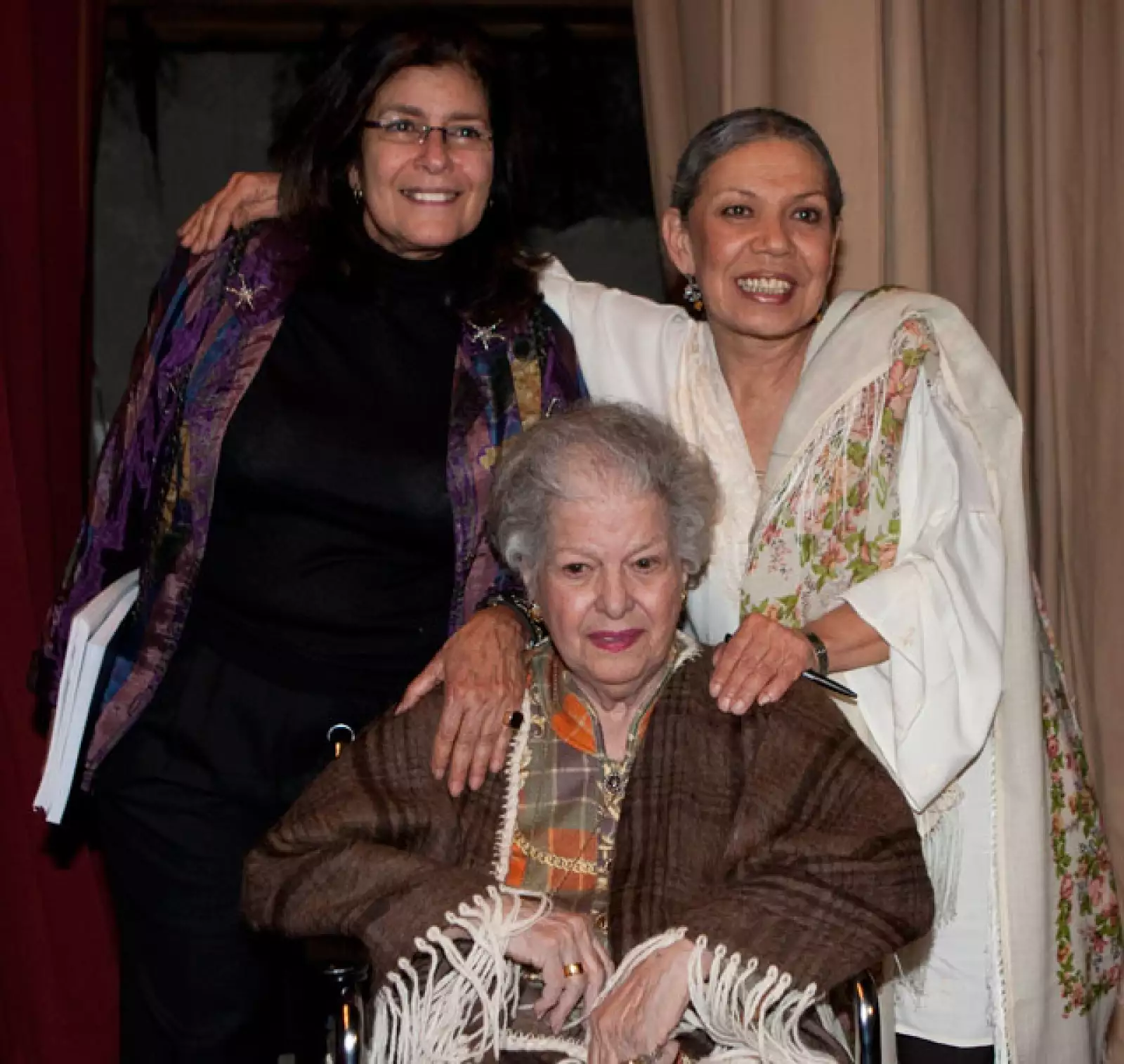 Inició su carrera en la radio cubana cuando era una niña.