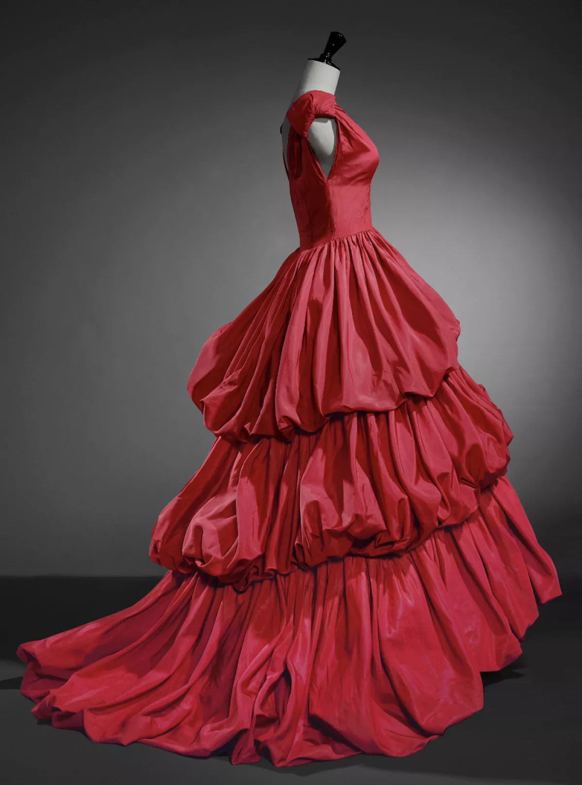 foto6-balenciaga-museo.jpg