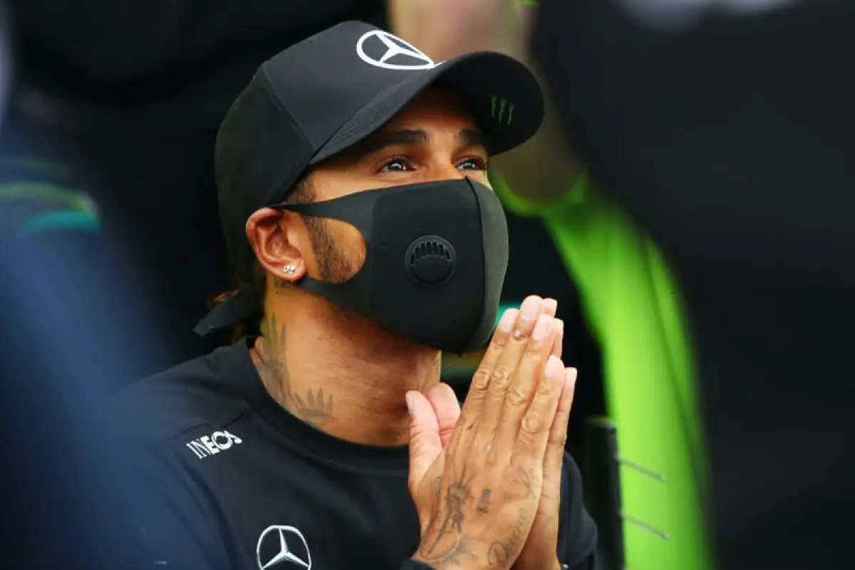 lewis-hamilton_0.jpg