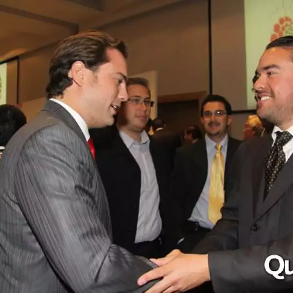 Toma de Protesta de Enrique Fausto a la presidencia del Instituto Politico Empresarial filial Querétaro