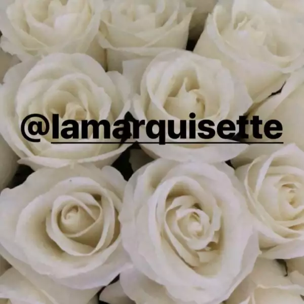 Kim Kardashian recibió decenas de flores por su cumple 37