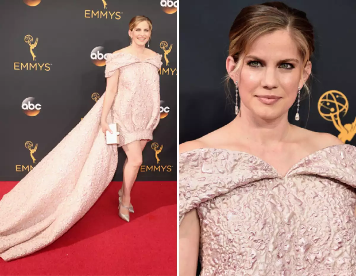 Cortes que no favorecieron, beauty looks que no funcionaron y vestidos que por alguna razón llamaron la atención. Esto fue lo más polémico de la premiación.
