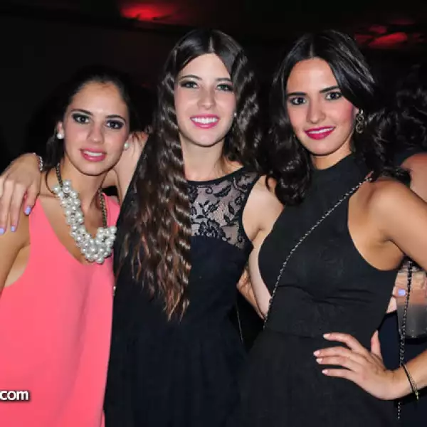 Claudia Alarcón, Lupita Martínez y Adriana Alarcón