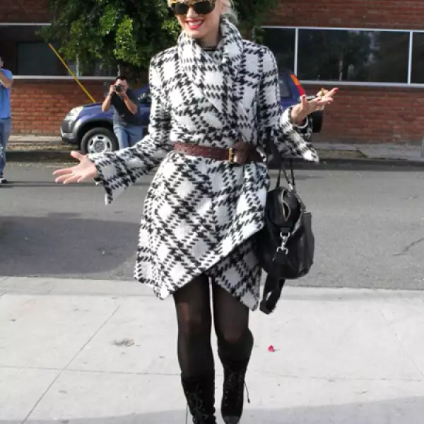 Gwen Stefani es fan del estampado, razón por la que ha sido capturada en varias ocasiones portándolo.
