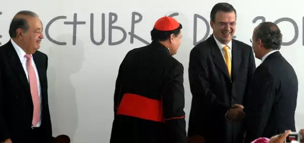 El saludo de Ebrard al Presidente.