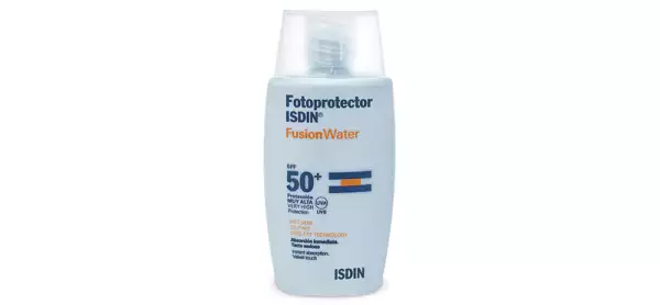 bloqueador-cuarentena-coronavirus-fps-foto protector solar-luz azul-sol-rutina-hábito-isdin.jpg
