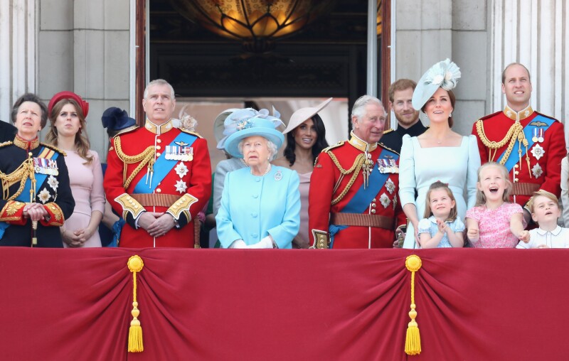 Meghan Markle aparece por primera vez en un acto oficial junto a la reina