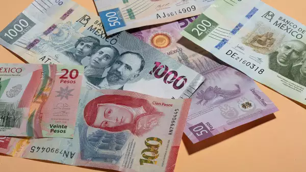 La Comisión de Cambios reduce el programa de coberturas cambiarias