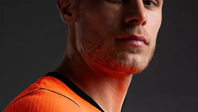 Micky van de ven.jpg