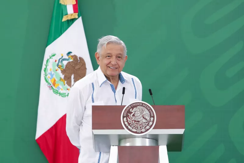 AMLO Calderón