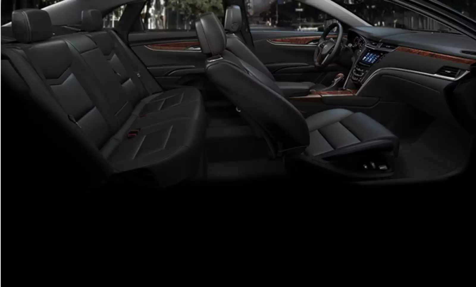 El XTS es el sedán más espacioso de la marca, ofreciendo un habitáculo comparable al de los modelos de su clase más grandes del mercado.