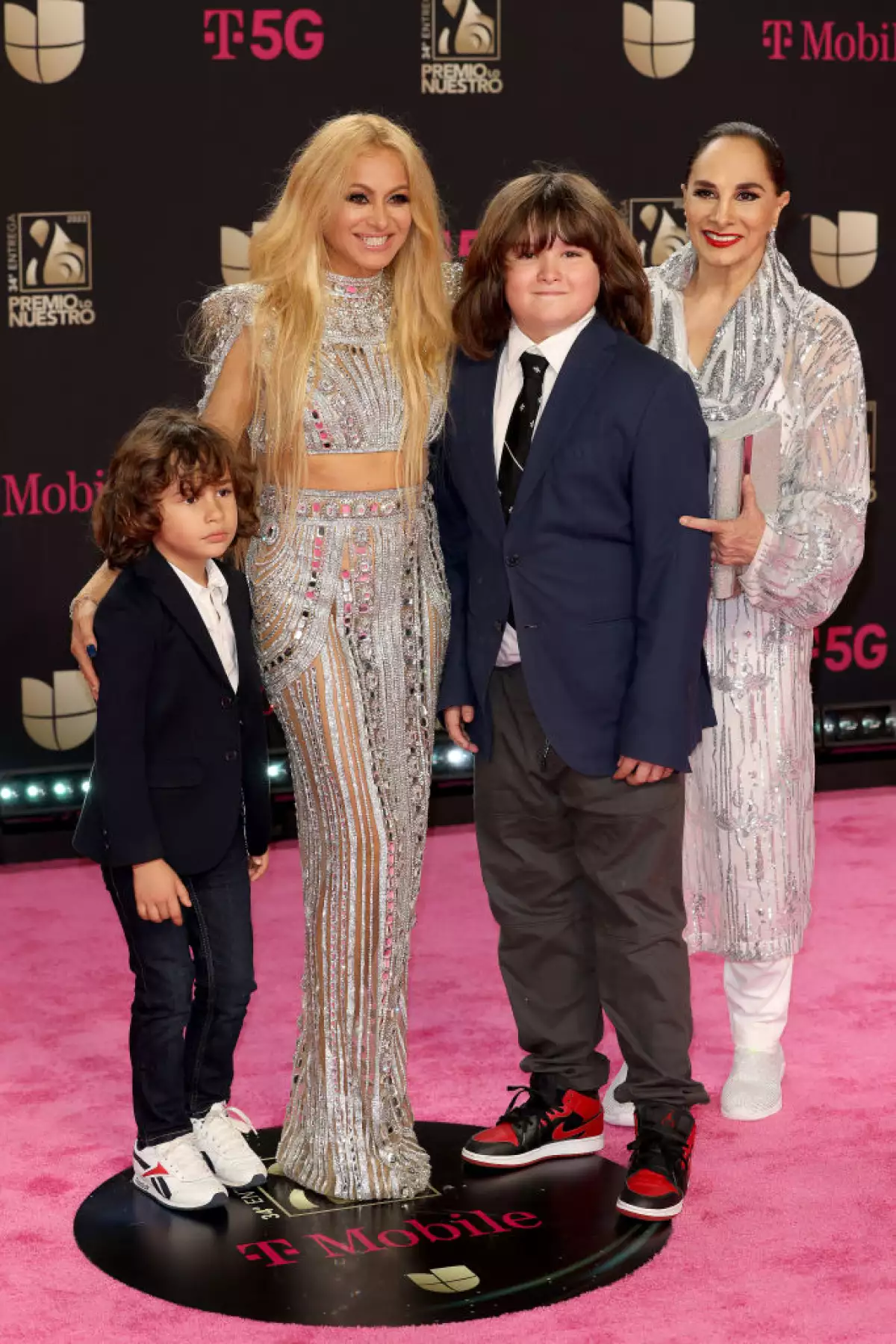 Paulina Rubio Susana Dosamantes y sus hijos