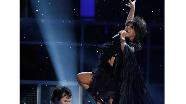 El escenario del reality se engalanó con la presencia de tres grandes de la música: David Bisbal, Alejandra Guzmán y Moderatto.